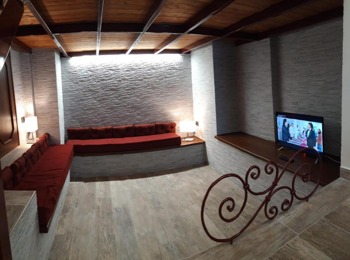 Casa Serravalle Katánie Exteriér fotografie